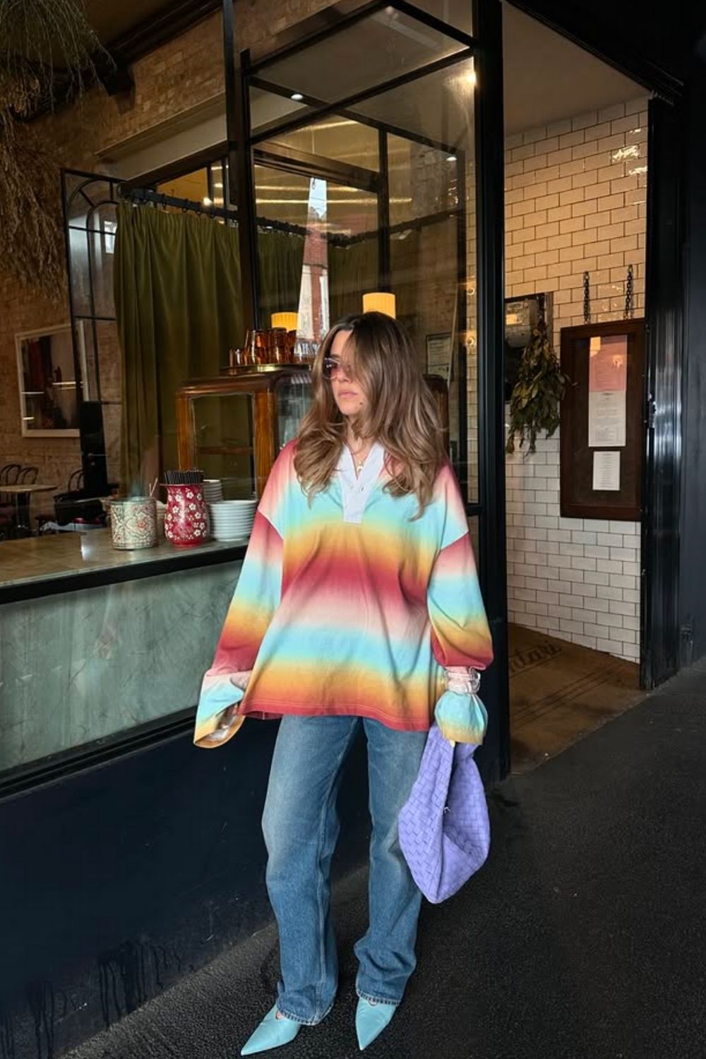 Planning a trip to Australia? Discover stylish and practical outfit ideas for every occasion—from beach days to city exploring and brunching in Sydney. Get travel-friendly fashion tips to pack smart and stay chic Down Under! Australia Outfit Ideas, Australia Outfit Summer, Spring, Fall, Winter, Australia Outfits Travel, Australia Outfit Guide, 12 Apostles Australia Outfit, Road Trip, Vacation Outfit, Melbourne Outfits, Outfit Ideas For Melbourne, Sydney Outfits, Australia Hiking Outfits