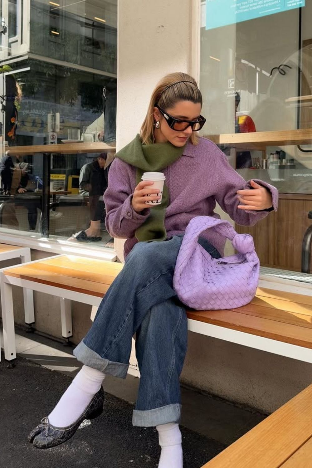 Planning a trip to Australia? Discover stylish and practical outfit ideas for every occasion—from beach days to city exploring and brunching in Sydney. Get travel-friendly fashion tips to pack smart and stay chic Down Under! Australia Outfit Ideas, Australia Outfit Summer, Spring, Fall, Winter, Australia Outfits Travel, Australia Outfit Guide, 12 Apostles Australia Outfit, Road Trip, Vacation Outfit, Melbourne Outfits, Outfit Ideas For Melbourne, Sydney Outfits, Australia Hiking Outfits