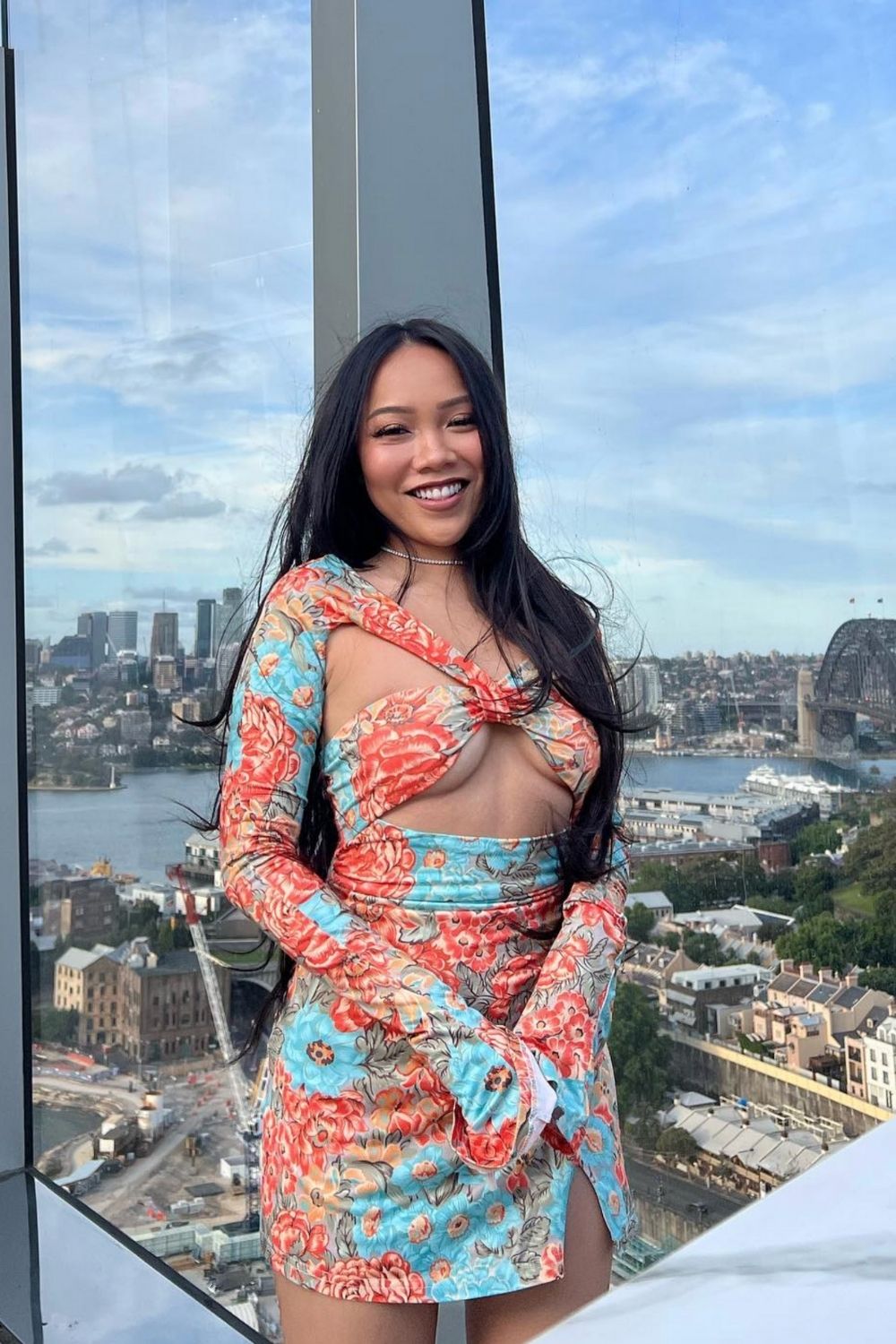 Planning a trip to Australia? Discover stylish and practical outfit ideas for every occasion—from beach days to city exploring and brunching in Sydney. Get travel-friendly fashion tips to pack smart and stay chic Down Under! Australia Outfit Ideas, Australia Outfit Summer, Spring, Fall, Winter, Australia Outfits Travel, Australia Outfit Guide, 12 Apostles Australia Outfit, Road Trip, Vacation Outfit, Melbourne Outfits, Outfit Ideas For Melbourne, Sydney Outfits, Australia Hiking Outfits