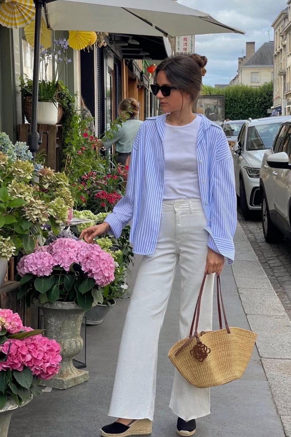 Explore 25+ stylish espadrille outfit ideas perfect for travel, brunch, exploring, and everyday wear. Chic, comfy looks to inspire your warm-weather wardrobe. Espadrille Flats Outfit, Espadrille Wedges Outfit, Espadrille Sneakers, Chanel Espadrille, Espadrille Heels Outfit, Espadrille Shoes Outfit, Espadrille Dress Outfit, Espadrille Outfits Women, Espadrille Outfit Spring, Espadrille Wedges And Jeans Outfit, Espadrille And Dress Outfit, Outfit Avec Espadrille, Black Wedge Espadrille Outfit