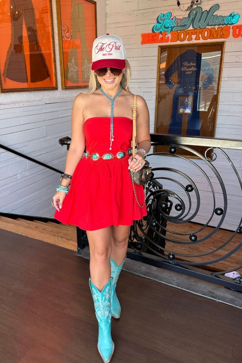 Check out 25+ stylish Nashville going out outfits perfect for Broadway nights, brunches, rooftop bars, and honky-tonk hopping—complete with boots, denim, sequins, and Southern flair. Nashville Outfits Going Out, Nashville Going Out Outfits, Nashville Outfits Winter Going Out, Fall, Nashville Outfits Going Out Summer, Nashville Outfits Spring Going Out, Nashville Outfits Going Out Plus Size, Going Out In Nashville Outfits, Nashville Glam Outfit Going Out, Going Out Outfits Nashville