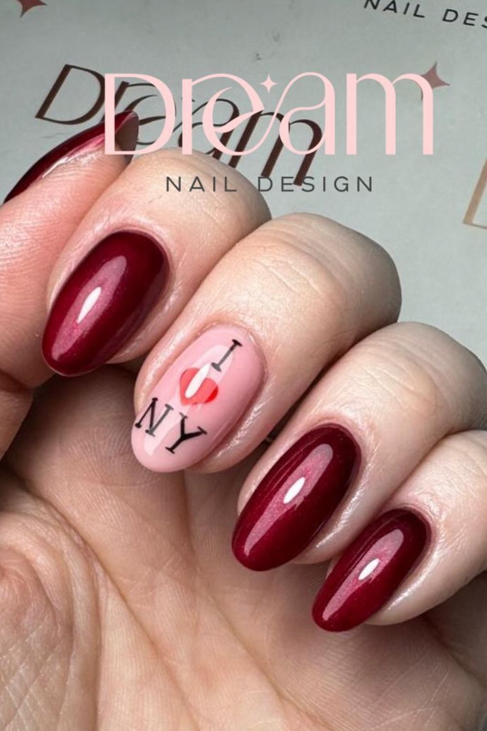 Get inspired with 22 New York-themed nail designs perfect for your NYC trip! From skyline art to “I ❤️ NY” graphics and bold city icons, these nail ideas bring Big Apple energy to your mani. New York Nails, New York Nails Designs, Nails For New York, New York Nails Designs Nyc, New York City Nails, Nails New York, New York Inspired Nails, New York Nails Aesthetic, New York Yankees Nails, New York Yankees Nails, Cute Nails For New York