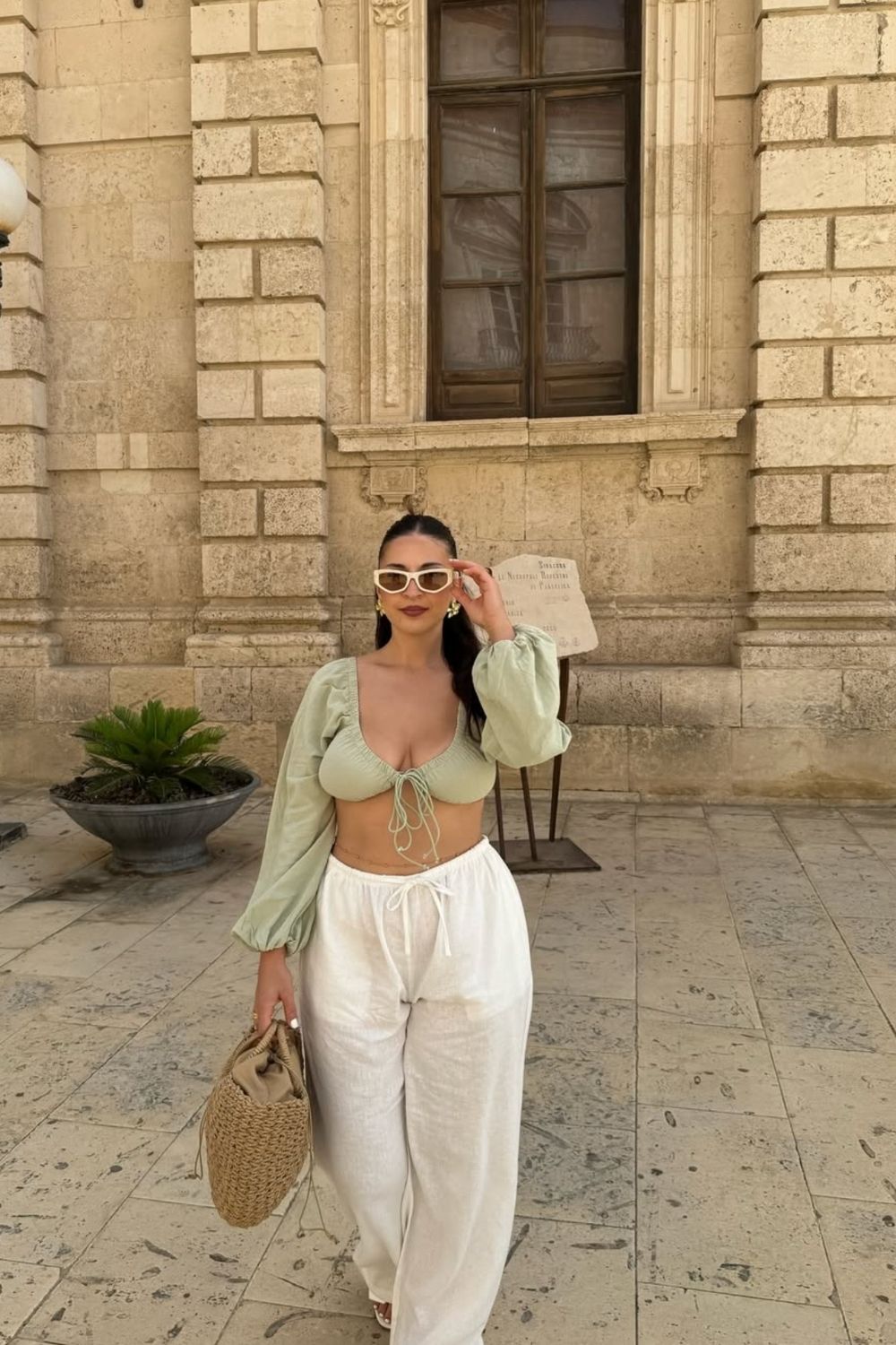 Discover stylish and effortless outfit ideas perfect for exploring Sicily—from breezy linen sets to romantic dresses and coastal chic looks for every kind of summer adventure. Sicily Outfits, Sicily Italy Outfits, Sicily Outfits Spring, Sicily Summer Outfits, Sicily Outfits October, Outfits For Sicily, Summer In Sicily Outfits, Sicily Outfits Fall, Outfits For Sicily Summer, Sicily Outfits September, Sicily Outfits Summer